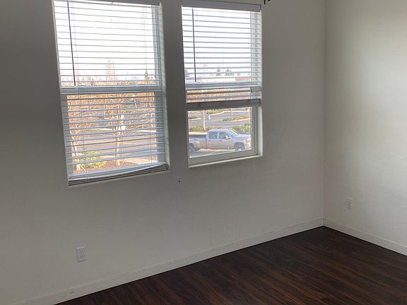 5th image of 4111 Gloster Way