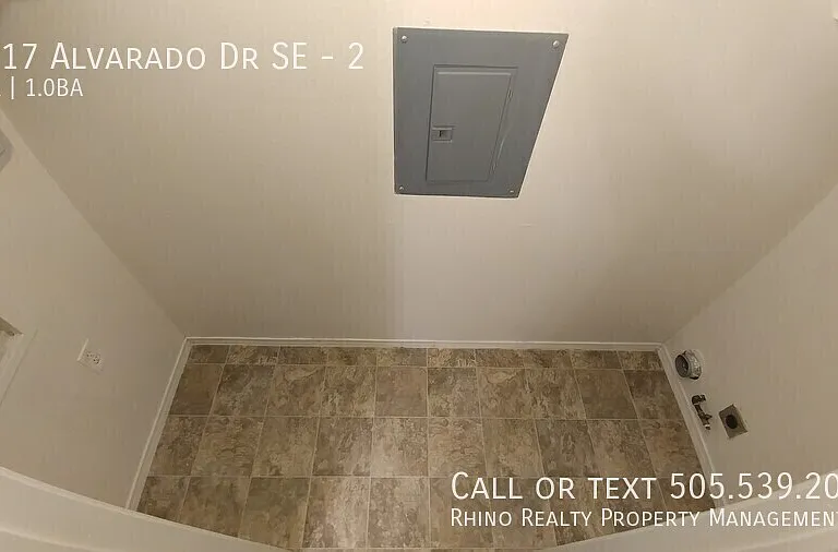 1017 Alvarado Dr SE #2 — Photo 11