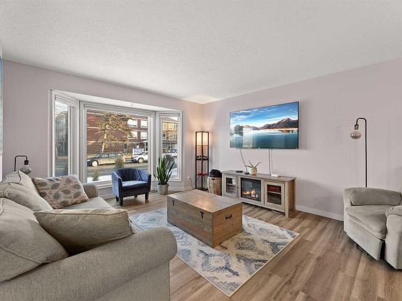 3rd image of 5317 N 50th St