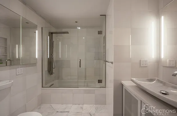 Sold by City Connections Realty | media 8
