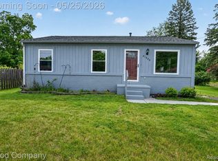 21220 Van Buren St, Southfield, MI 48033