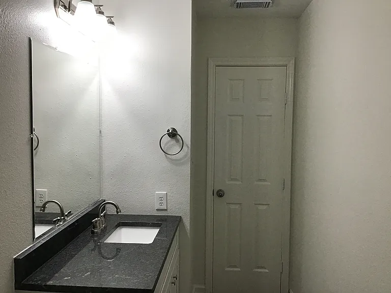 327 Leisure Ln — Photo 14