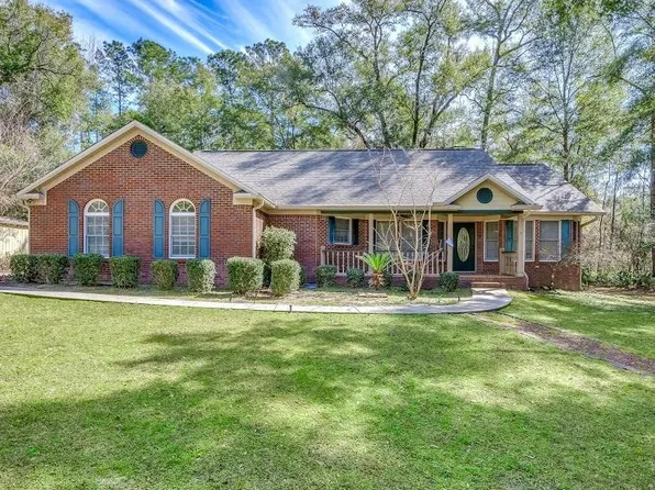 5 Pine Tree Ct, Crawfordville, FL 32327