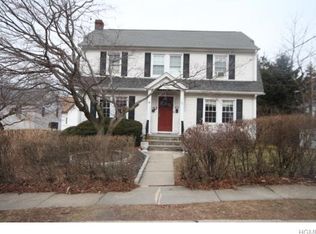 51 Clinton Ave, Ossining, NY 10562