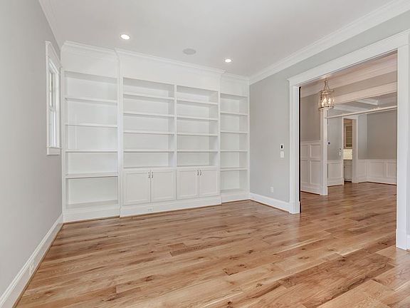 Pictures from previous model home.