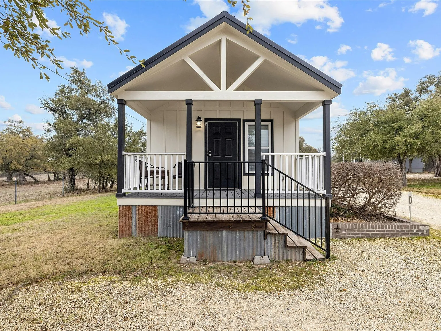 1 bed, 399 sqft, $1,650 — Photo 2