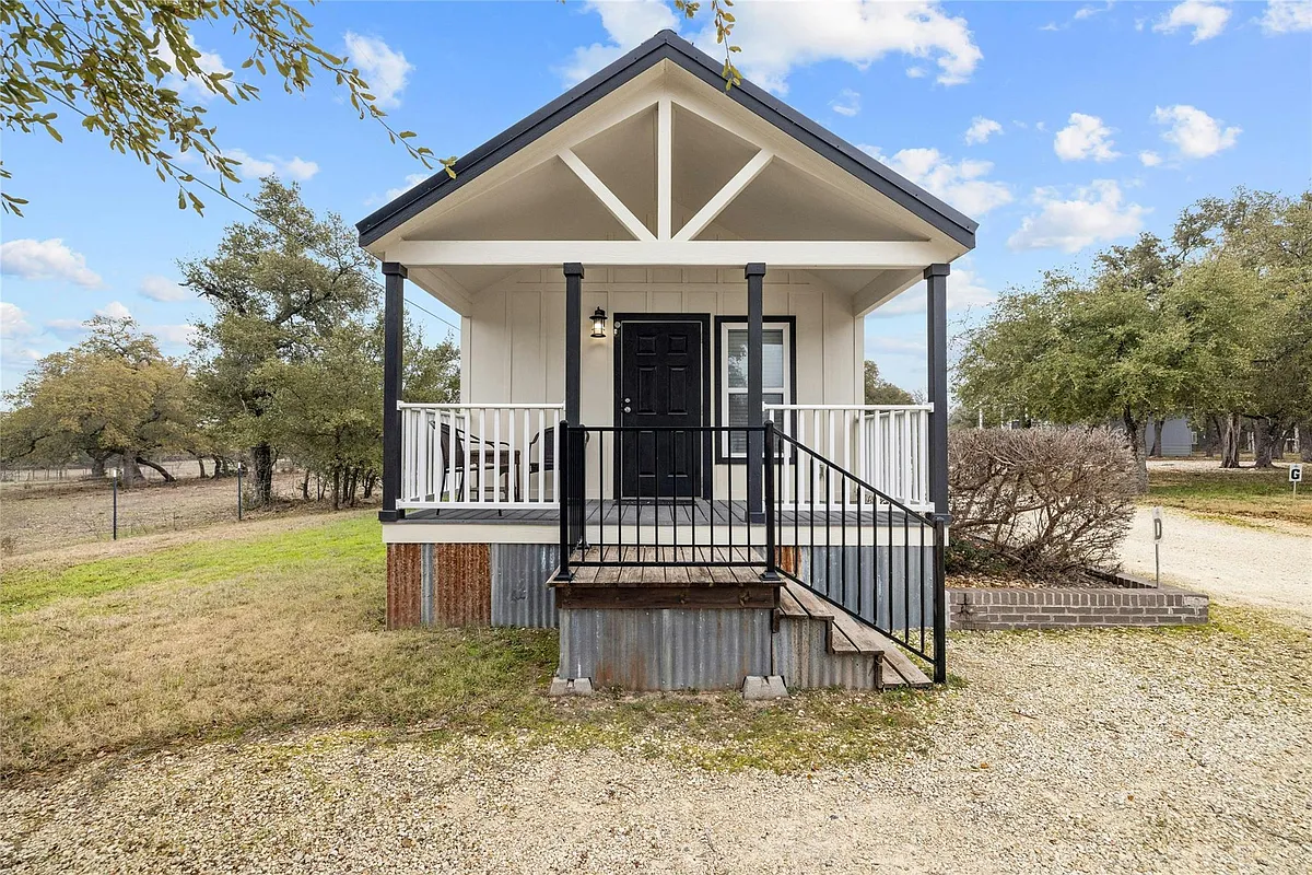 Building Photo - 257 County Road 278 #D-unit D