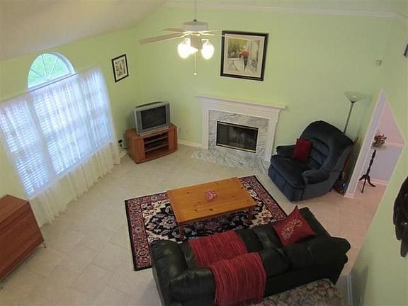 3rd image of 3049 Harpers Ferry Dr