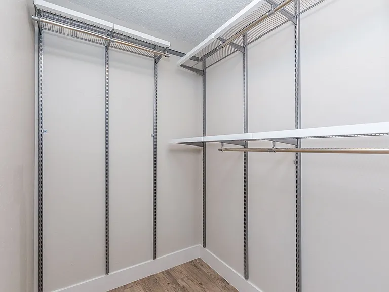 100 Monte Cresta — Photo 24