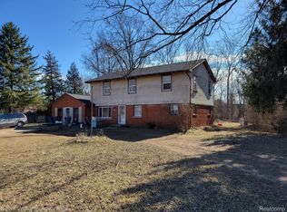 51295 Judd Rd, Belleville, MI 48111