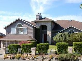 604 Possession View Ln, Mukilteo, WA 98275