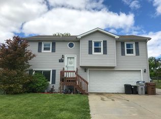 2035 Star St, Seward, NE 68434