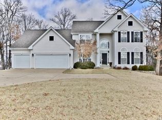 1091 Hawkins Rd, Fenton, MO 63026