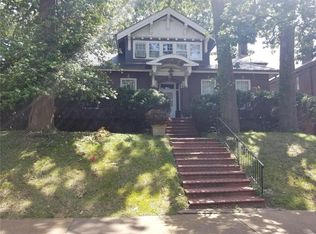 7136 Lindell Blvd, Saint Louis, MO