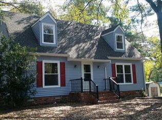 9605 Lost Forest Dr, North Chesterfield, VA 23237