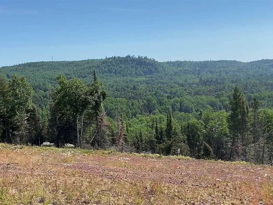 2nd image of 182 Scenic Dr #X