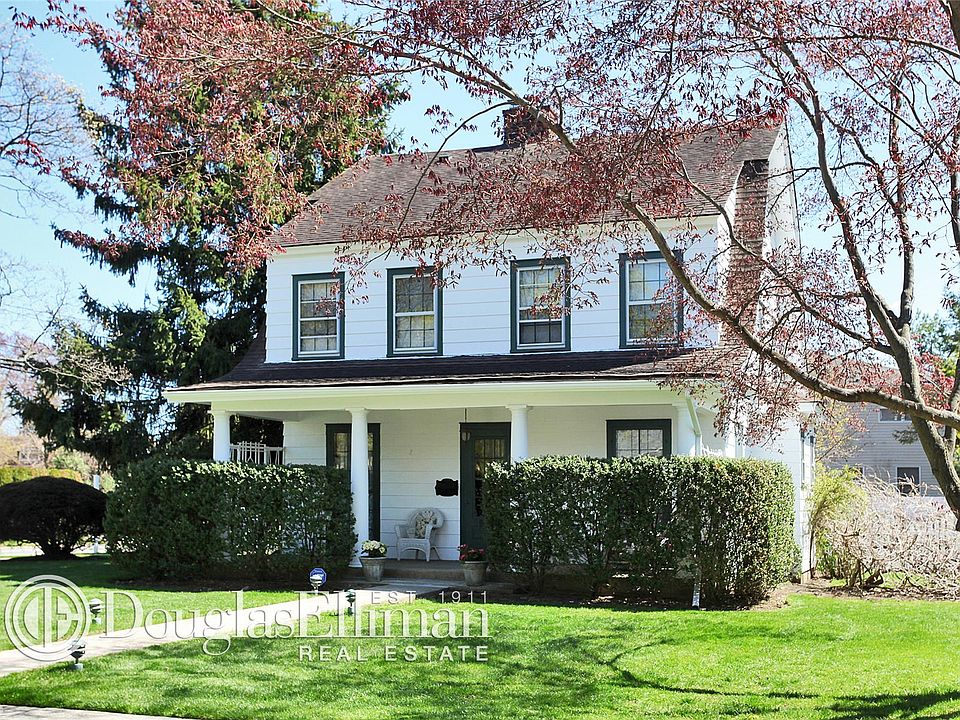 1st image of 126 Elm St