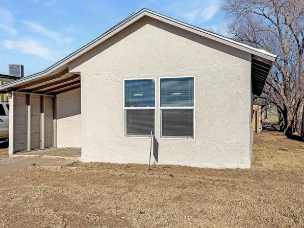 805 S C Ave, Portales, NM 88130