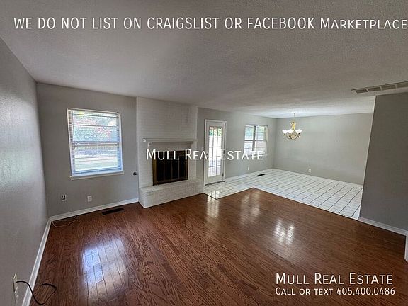4th image of 1622 Chaucer Dr