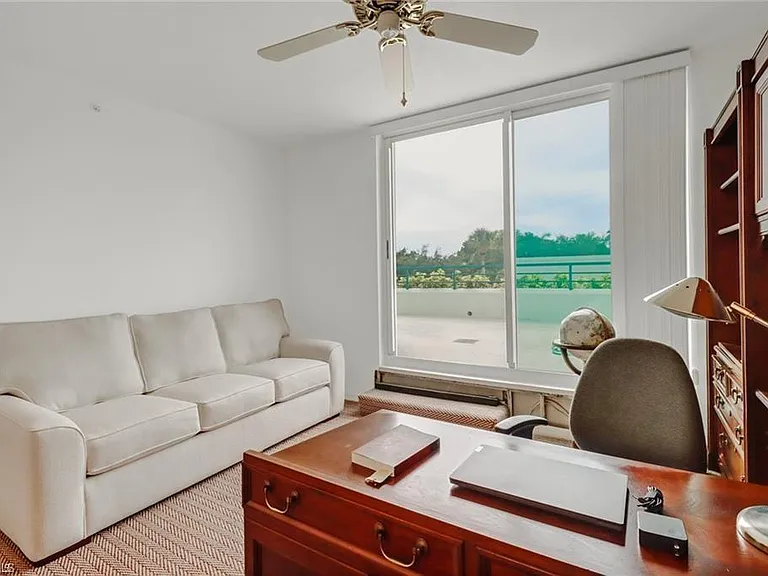 7515 Pelican Bay Blvd #2A — Photo 13