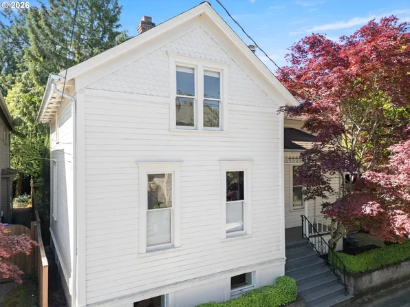 1516 SE Pershing St, Portland, OR 97202