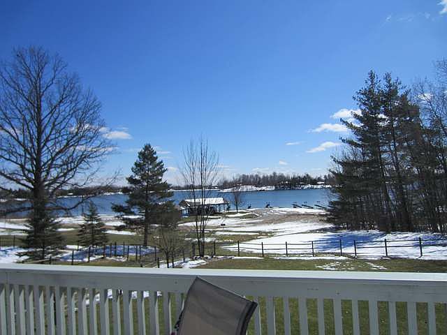 2nd image of 2057 Huntington Cir