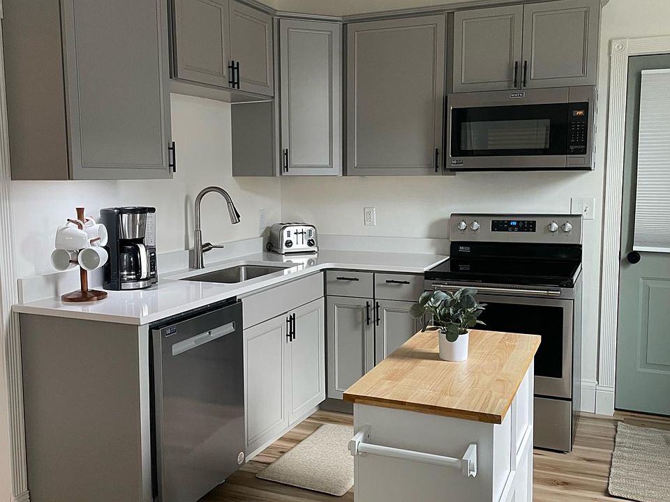 1st image of 614 N 3rd St #1