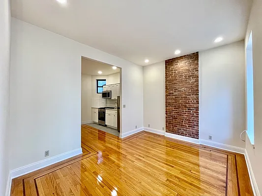 Rented by J & L Holding Corporation | media 9