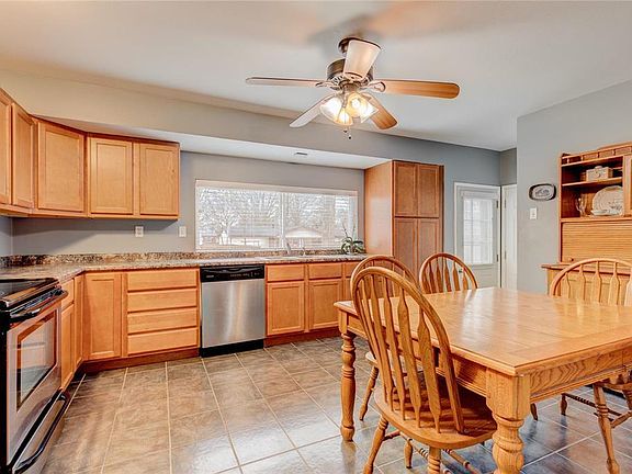 4th image of 7358 Gerardini Dr