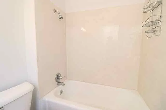 20 Chalmers Ln — Photo 14