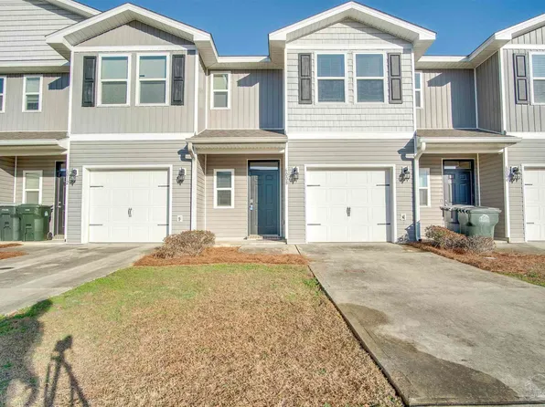 6008 Royal Port Ct, Pensacola, FL 32526