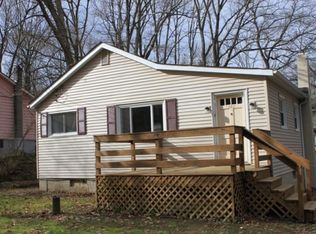 122 Wellesley Trl, Hopatcong, NJ 07843