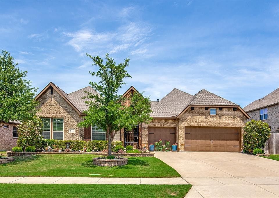 1st image of 548 Dry Canyon Dr