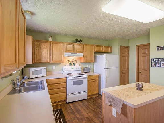 5th image of 4741 Michael Pl