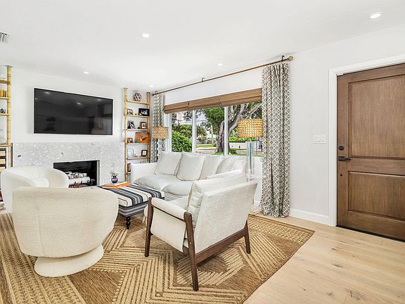 2nd image of 252 Forest Hill Boulevard