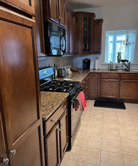 40 Hillside Ct S — Photo 4