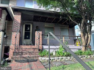 2224 R St SE, Washington, DC 20020