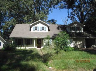 510 Heatherwood Dr, Jackson, MS 39212