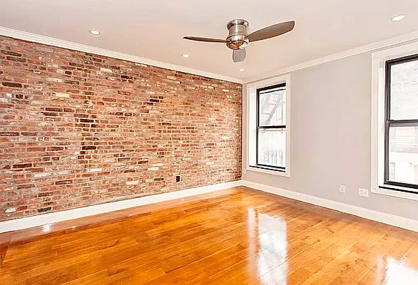 Rented by Century 21 Premier  | media 11