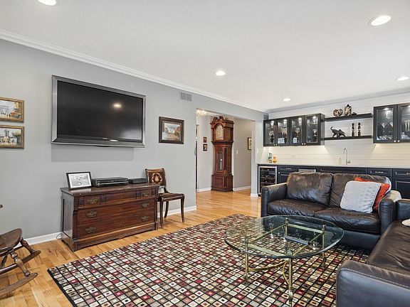 Lots of Space in the Living Room