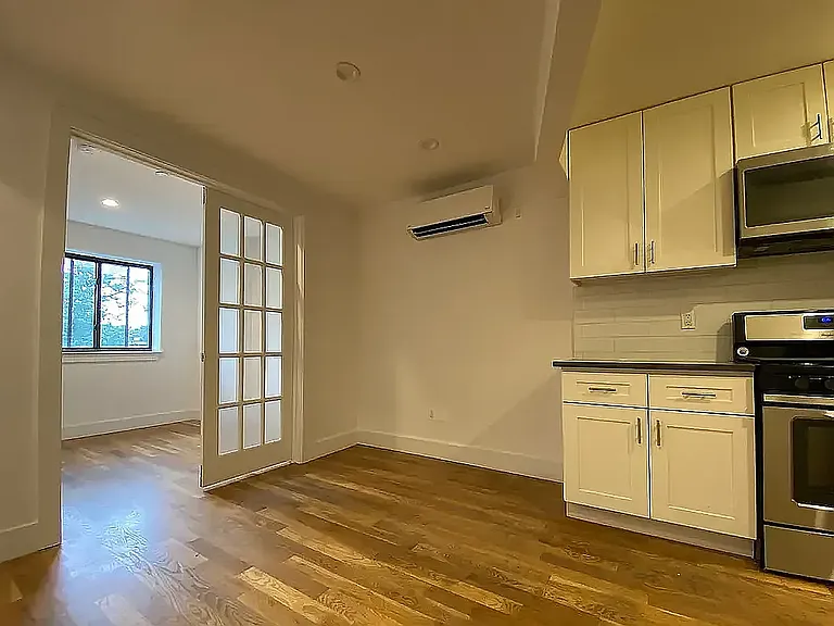 67 Granite St #3BD — Photo 6