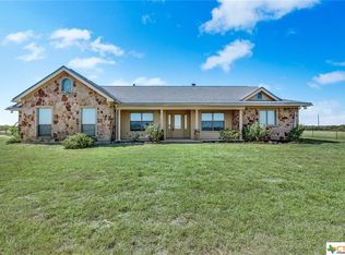 526 N Elm Rd, Burlington, TX 76519