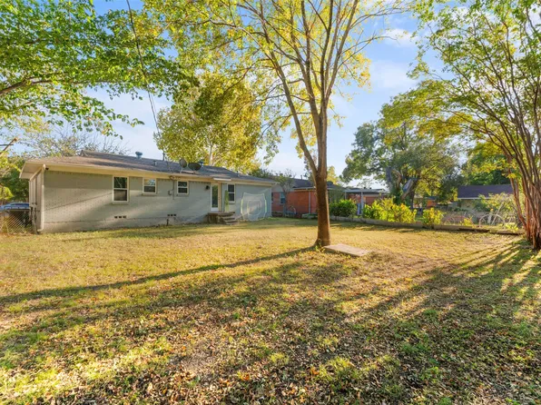 1429 Crestridge St, Mesquite, TX 75149