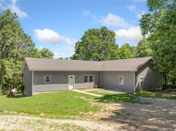 1519 Quilt Ln, Harrison, AR 72601
