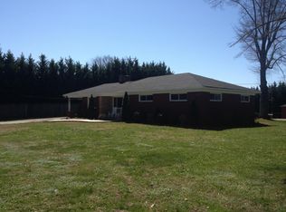 2471 Section House Rd NE, Hickory, NC 28601