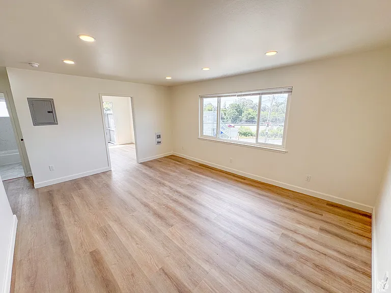 4802A Daisy St #2 — Photo 7
