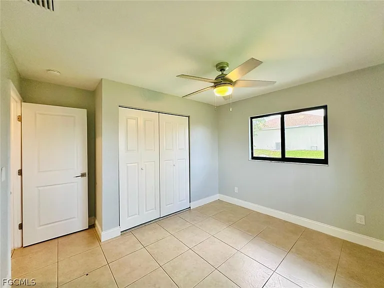 709 SE 8th Ter #1 — Photo 9