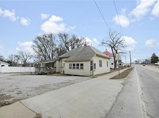 507 E 9th St, Trenton, MO 64683