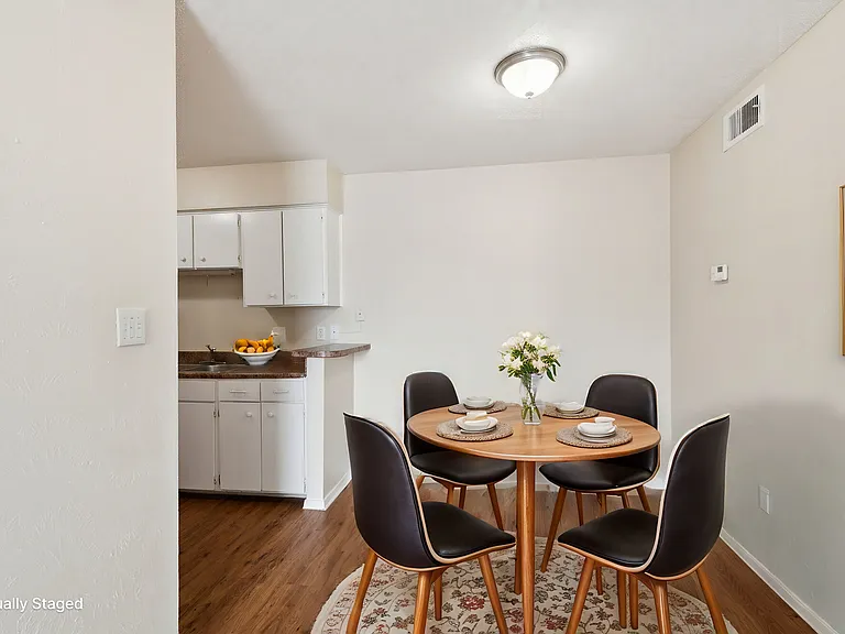 Bear Creek Apartments — Photo 12