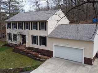 5644 Shawnee Dr, Huntington, WV 25705